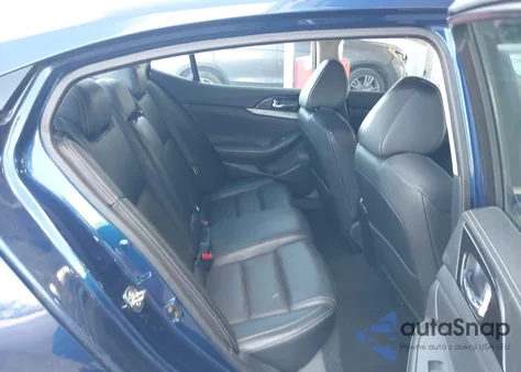 2018 Nissan Maxima 3.5 Sv from USA, damaged, VIN 1N4AA6AP2JC389231